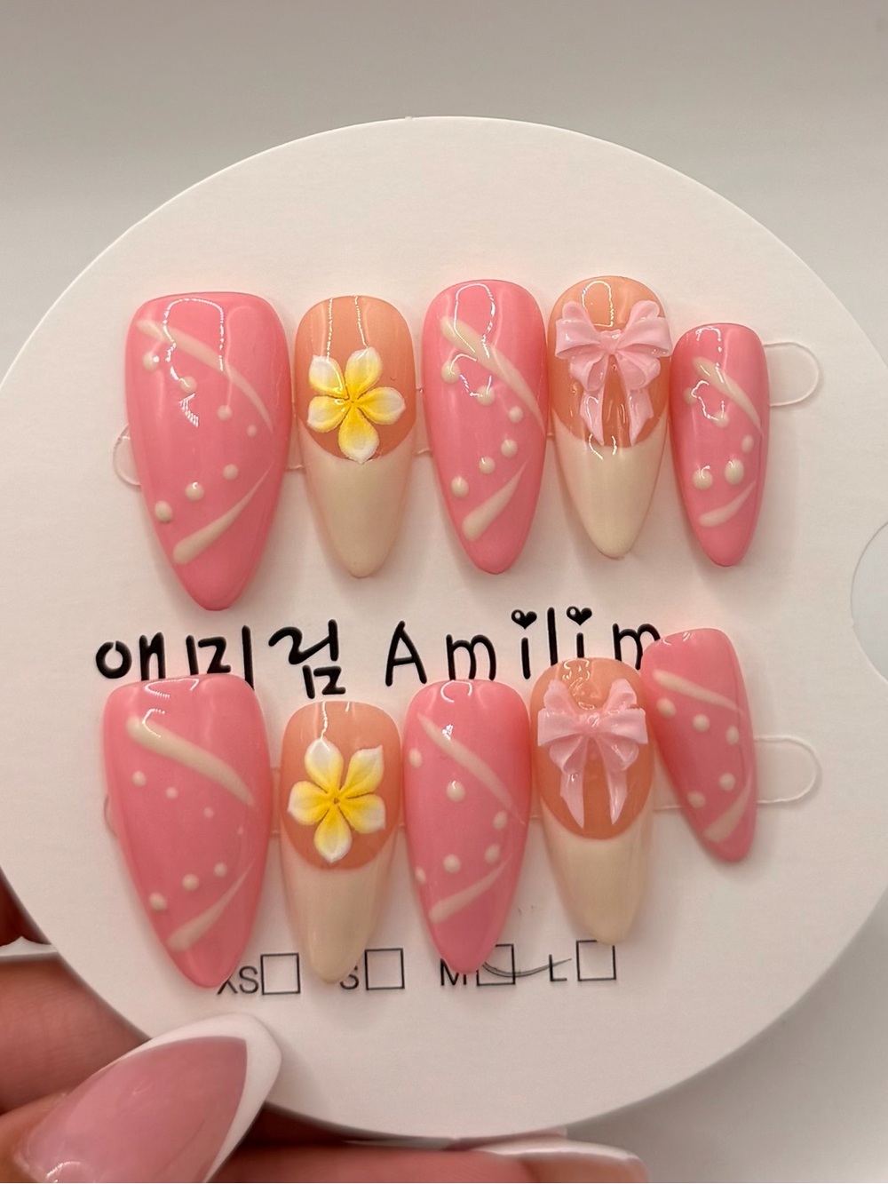 Pink Floral & Bow Press-On Nail Set - Women's Accessories